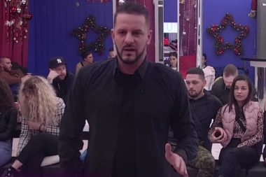 OGLASILA SE DARJANOVA MAJKA! Evo šta je rekla za Miljanu i vrelu akciju sina! Ovo niko nije očekivao! (FOTO)