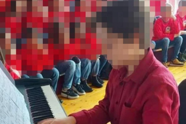 "DANAS ĆE SVIRATI DRUGIM ANĐELIMA I BOGU": Pre samo godinu dana Andrija Čikić imao je nastup u školi u kojoj je na kraju tragično izgubio život - BOL NE PROLAZI!