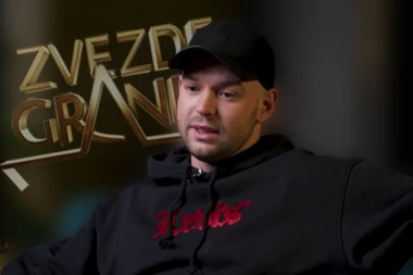 ZVEZDI GRANDA PRETILI SMRĆU UŽIVO NA NASTUPU: Slučaj prijavio policiji, dobio PORUKU koja ga je izbezumila! (VIDEO)