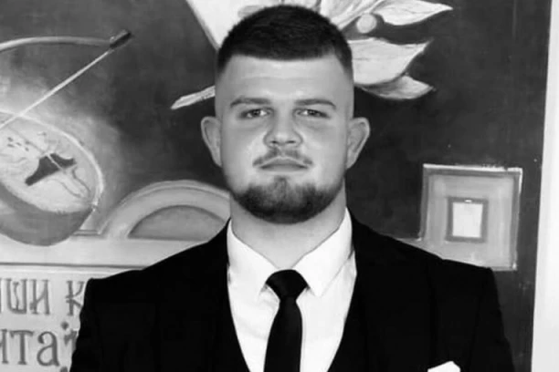 DOBIO NAPAD USRED NOĆI, NIJE MU BILO SPASA: Tuga na Kosmetu, preminuo Dušan Vasić