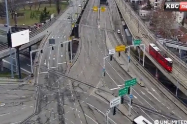 BEOGRADSKE ULICE PUSTE! Ne da nema gužvi, već se tek po koje vozilo može videti!