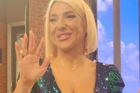 Jovana Jeremić dobila poklon od Dejana Milićevića na Pinku