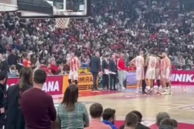 "ISPRAZNIĆE HALU, MOLIM VAS..."! Sudije ZAPRETILE Zvezdi, reč je UZEO kapiten Lazić! Evo šta je PORUČIO navijačima!