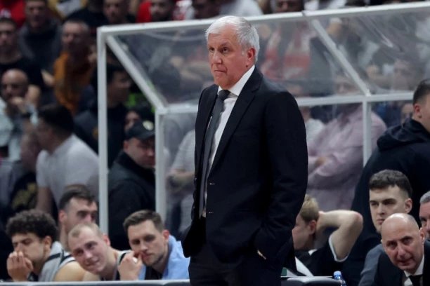 OBRADOVIĆ SVAKOG DANA IMA DRUGAČIJI PRISTUP! Bivša evroligaška ZVEZDA otkrila: Možda mu je TO služilo kao IZGOVOR!