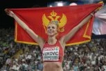 IZVINJENJE JOJ NIJE POMOGLO: Crnogorci žestoko kaznili atletičarku koja je ponizila nacionalni grb!