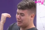 DRAMA PRED VEČERAŠNJE GOSTOVANJE U EMISIJI! Uroš Stanić grca u suzama, ne veruje šta ga je dočekalo u stanu!