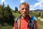 BUDO SE  TRI PUTA RAZVODIO ZBOG OVACA! "Nijedna neće čobana, svaka hoće gospodina sa kolima" (VIDEO)