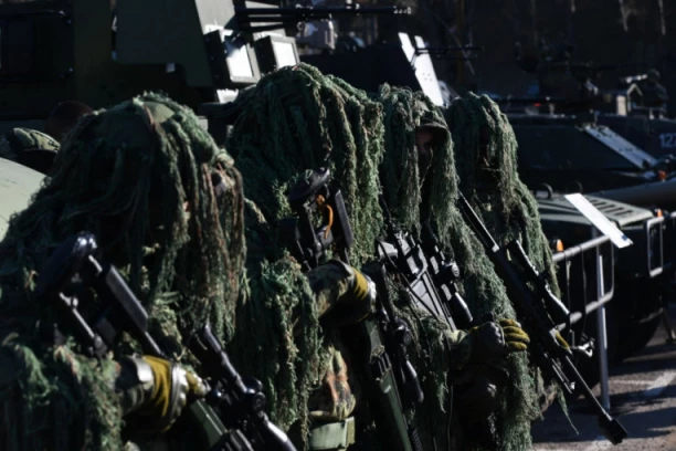 PET ZVEZDA PRIKAZA NA TOPČIDERU: Ovo je najimpresivnija vojna oprema koju Srbija poseduje