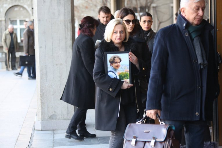 Suđenje porodici Kecmanović