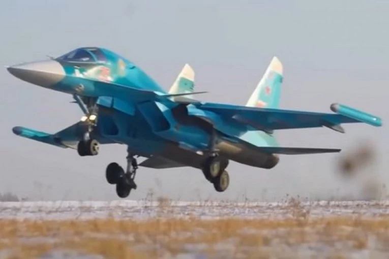 KIJEV SE HVALI NOVIM USPEHOM NA FRONTU: Ukrajinska PVO oborila još jedan avion Su-34, Rusija ostaje bez trećine flote svojih bombardera!