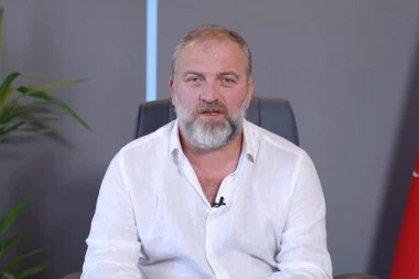 HAKAN I SUPRUGA ZA DLAKU IZBEGLI SMRT: Ovo je biznismen na kog je pokušan atentat u Istanbulu - vlasnik moćne imperije, hvalio se novim milionskim ulaganjima!