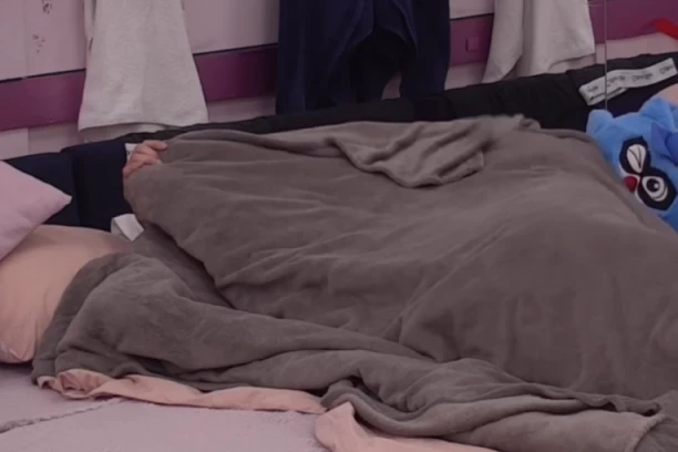 ŠA NAVALIO NA MIONU, NE ZNA KAD JE DOSTA: Nakon brutalne svađe VRELOM AKCIJOM zatresao Belu kuću!