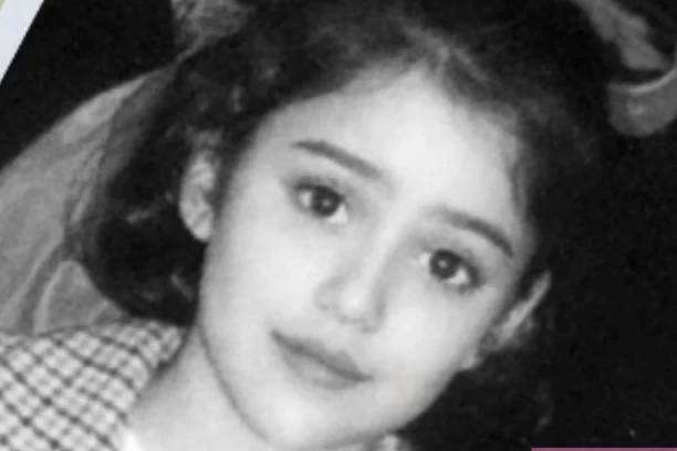 DA LI ZNATE KO JE DEVOJČICA SA SLIKE? Važi za NAJUSPEŠNIJU SRPKINJU koja danas zarađuje MILIONE, a verenik joj je poznati moćnik!