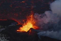 ERUPTIRAO JEDAN OD NAJAKTIVNIJIH VULKANA NA SVETU! Lava teče neverovatnom brzinom!