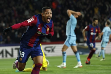 KATALONCI PREKINULI CRNI NIZ! Brazilac SAČUVAO Ćavija na klupi! Ušao i dao gol za 60 sekundi! (VIDEO)