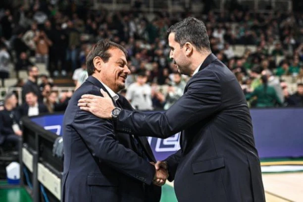 DEBAKL GA SKUPO KOŠTAO! Evroligaš SMENIO trenera!