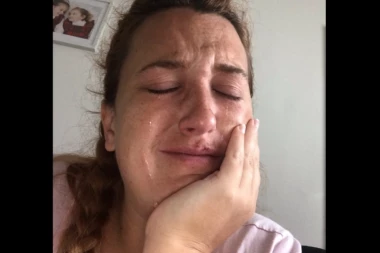 BEBA PREMINULA ODMAH NAKON ROĐENJA ZBOG OVE GREŠKE LEKARA: "Molila sam da mi pomognu, dok mi je ona UMIRALA na rukama"!