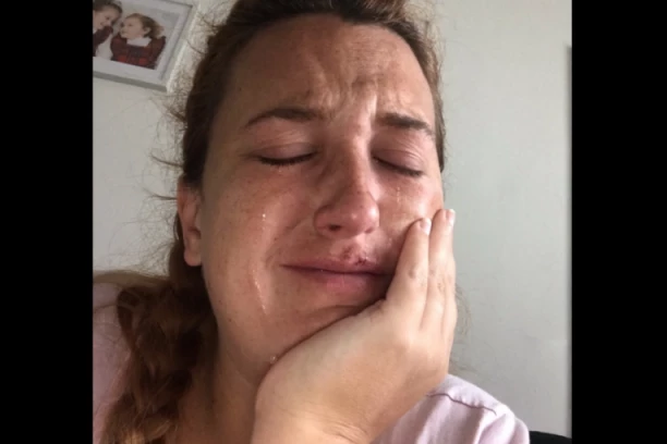 BEBA PREMINULA ODMAH NAKON ROĐENJA ZBOG OVE GREŠKE LEKARA: "Molila sam da mi pomognu, dok mi je ona UMIRALA na rukama"!