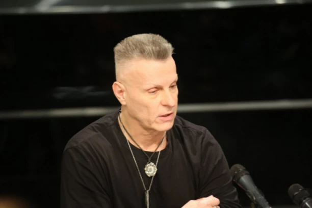 ĐORĐU DAVIDU SAOPŠTENE TRAGIČNE VESTI: Saznao za NOVU SMRT, ne može da dođe sebi!