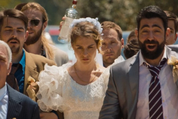 ODBEGLA MLADA NA BALKANSKI NAČIN: Predstavljen film "Živi i zdravi", evo kada stiže u bioskope!