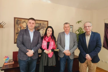 ZA BUDUĆNOST SABORA: Potpisan protokol o saradnji Lučana i Čajetine! (FOTO)