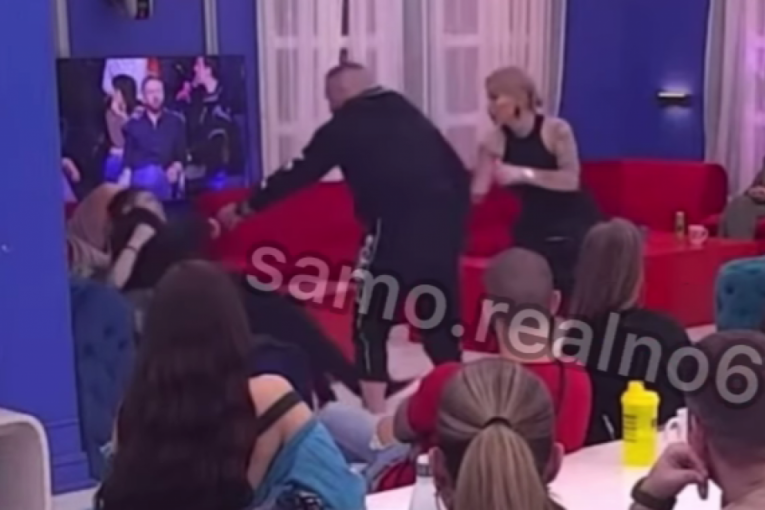 Nenad Aleksić Sha gura Uroša Stanića Elita