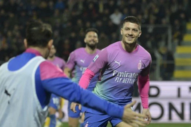 LUKA JE HIT U ITALIJI: Jovićeve partije ODUŠEVLJAVAJU!