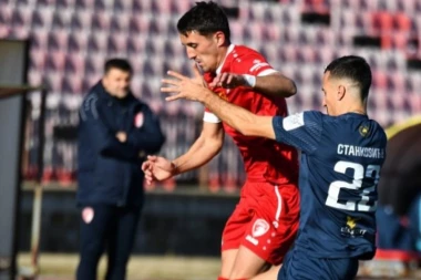ROMANTIKA U SRCU ŠUMADIJE: Plavo-beli su već sada spremni za elitu - superligaš je ipak izbegao poraz! (FOTO GALERIJA)
