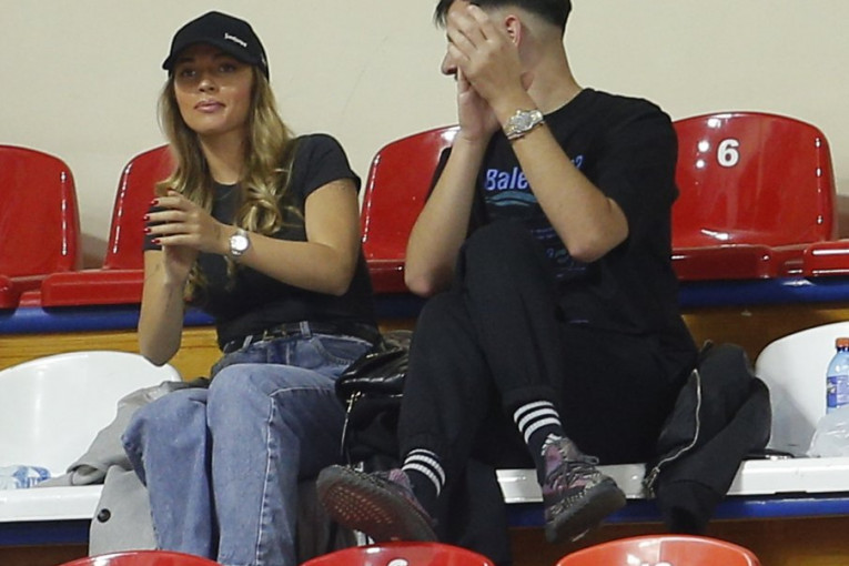 Teodora Džehverović došla da podrži Matica Rebeca