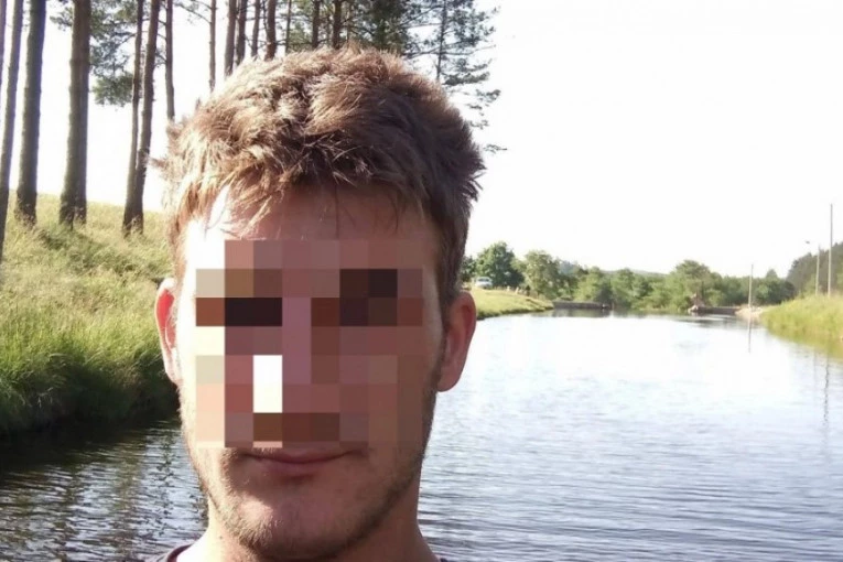 OVO JE MLADI NIKOLA KOJI JE SINOĆ STRADAO U GOLFU! Celo selo u žalosti - telo mu ostalo zaglavljeno u SMRSKANOM AUTOMOBILU! (FOTO)