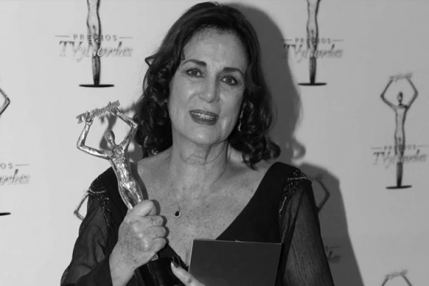 TEŠKA BOLEST POKOSILA JEDNU OD NAJVOLJENIJIH GLUMICA: Ovu tajnu je sa sobom odnela u GROB!