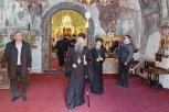 PORFIRIJE SLUŽIO OPELO POZNATOM HIRURGU ĐOKOVIĆU: Patrijarh posetio i manastir Mileševu, dočekao ga vladika Atanasije