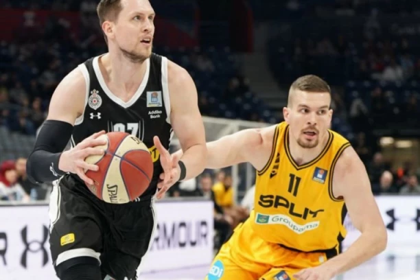 MOŽDA NEMA PANTERA I DOUŽERA , ALI TU JE NOVO POJAČANJE! Partizan ima VELIKU PODRŠKU protiv Splita! (PHOTO)