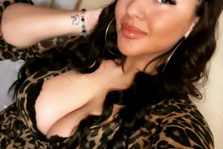 Andrijana Lazić je nosila tetovažu u obliku slova "R"