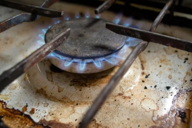 ŠPORETI NA PLIN SU "UBICE" U VAŠEM DOMU: Istraživanja dokazala, mogu izazvati OVE kobne bolesti kod vas i dece!