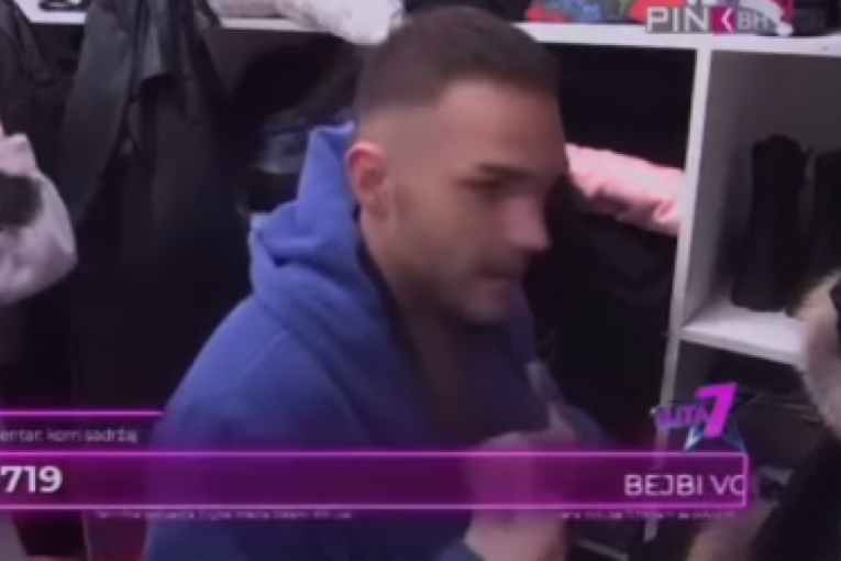 Anđelo Ranković se kupa vlažnim maramicama