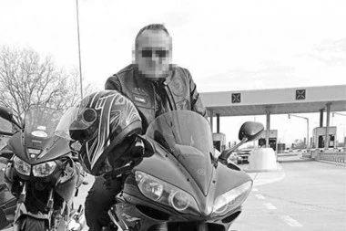OVO JE BAJKER VLADIMIR KOJI JE POGINUO KOD KRALJEVA! Prijatelji neutešni nakon stravične saobraćajne nesreće: ŽENA JE BILA KAO ZOMBI (FOTO)