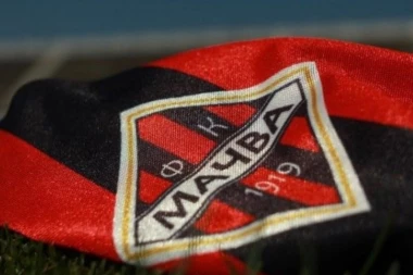 PRATE SE NAJNOVIJI TRENDOVI: Klub se obratio javnosti saopštenjem - evo o čemu je reč!