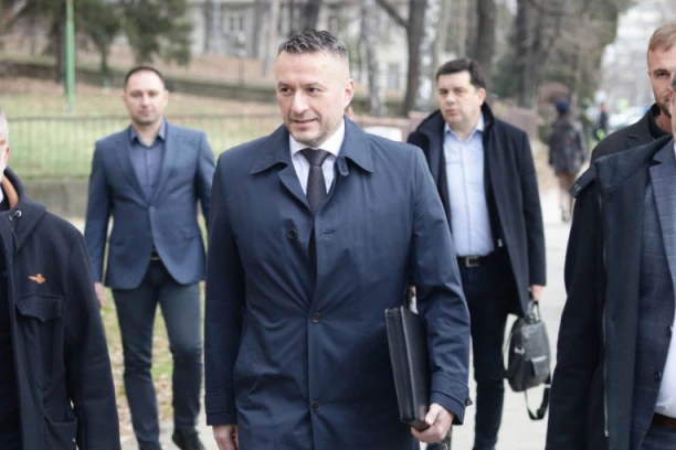 NASTAVLJENO SUĐENJE GENERALU SLOBODANU MALEŠIĆU! Advokati dokazali prisluškivanje nezakonito!