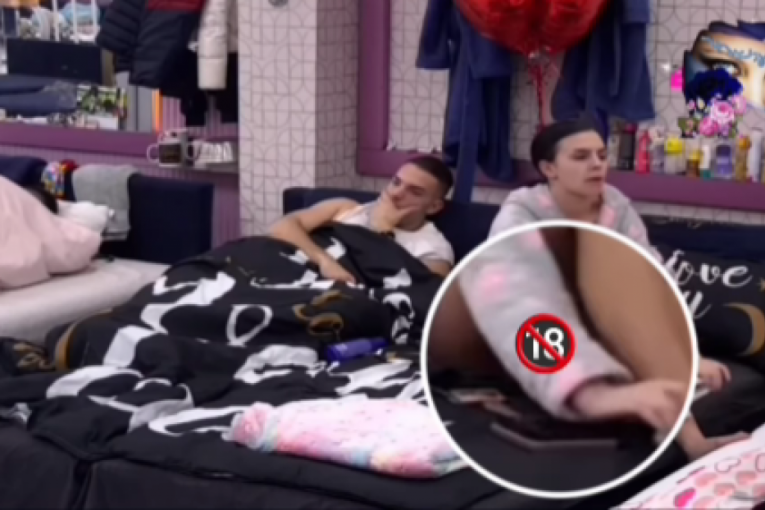 Anita se svukla pred kamerama