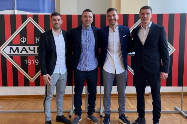 OKRENUTA JE NOVA STRANICA KLUPSKE ISTORIJE: Nagomilani problemi odlaze u zaborav - novo rukovodstvo se latilo odgovornog zadatka!