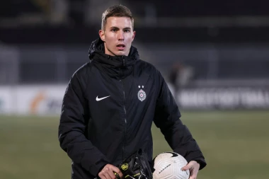 ŠUŠKA SE: Nekadašnji golman Partizana pred novim angažmanom - ubuduće će nositi crveno-beli dres ljutog rivala!?