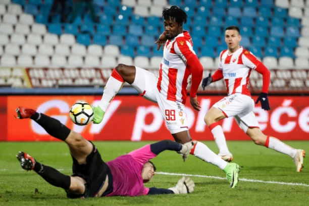 NEMA STAJANJA: Novi transfer je dogovoren - iskustvo će biti ključni faktor u borbi za titulu!