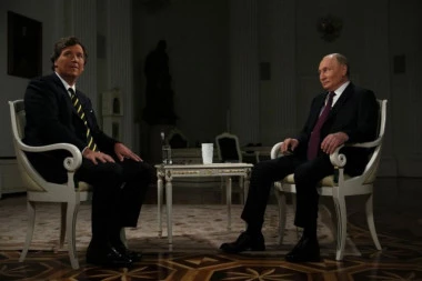 CEO SVET NA NOGAMA, HITNO SE OGLASIO KREMLJ: Svi žele da čuju Putina, intervju obara sve rekorde gledanosti!
