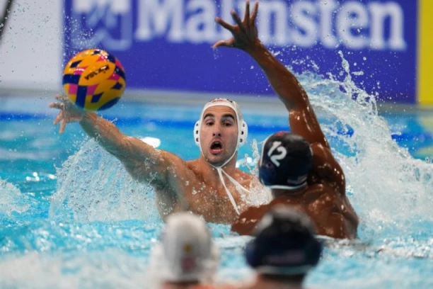 DELFINI PREOKRETOM "UDAVILI" AMERE ZA PRVO MESTO U GRUPI! Srbija OTIŠLA na Olimpijske igre!