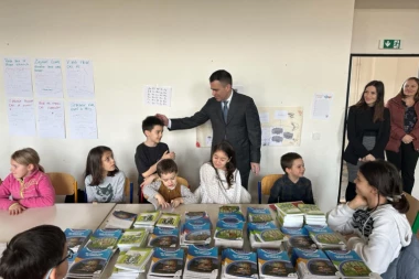 Milićević: Moramo biti jedinstveni gde god živeli! (FOTO)