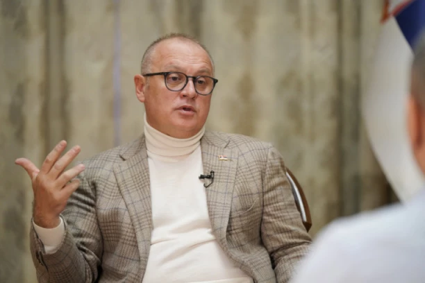 DESILO SE ONO ŠTO SMO OBEĆALI, TVRD JE ORAH VOĆKA ČUDNOVATA: GORAN VESIĆ uputio čestitiku novom predsedniku SKUPŠTINE OPŠTINE VRAČAR!