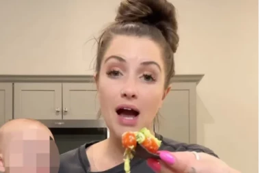 POMOĆU OVE SALATE JE SMRŠALA 20 KILOGRAMA: Toliko je jednostavna, da ćete je praviti svaki dan za ručak!