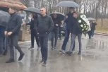SRPSKI ASOVI ODAJU POSLEDNJU POČAST LEGENDI! Na sahranu Milojevića među prvima došli su Pavlović i Mitrović!