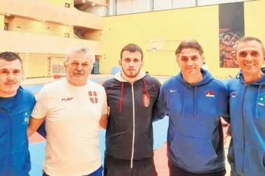 MA BRAVO, MAJSTORE! Aleksandar Komarov je ŠAMPION Evrope!